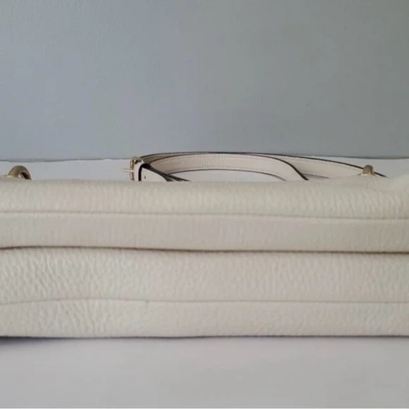 Coach Cream Leather Crossbody Bag - Picture 2 of 10